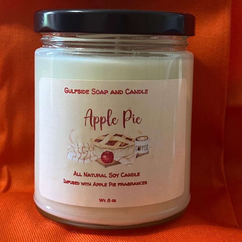 New Soy Candle - Apple Pie Scented - 9 oz jar
